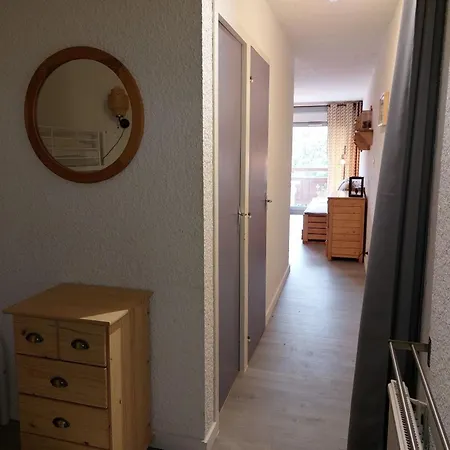 Апартаменты 4 Pers, Pied Des Pistes, - Fr-1-516-127 *
