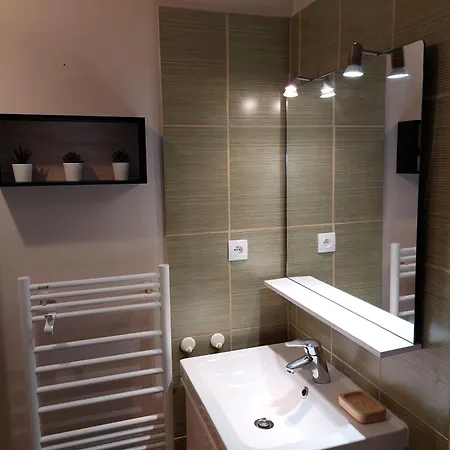 4 Pers, Pied Des Pistes, - Fr-1-516-127 Апартаменты Ле дез Альп
