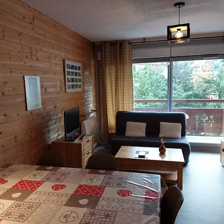 Cosy Au Pied Des Pistes Avec Balcon, Parking, Et Cuisine Equipee - Fr-1-516-127 Les Deux Alpes