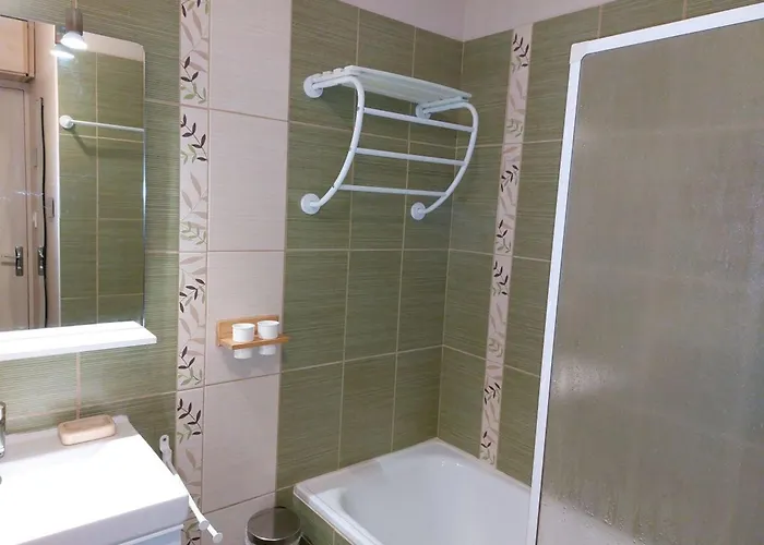 Appartement 4 Pers, Pied Des Pistes, - Fr-1-516-127