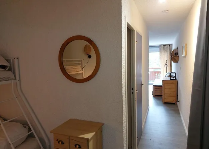 4 Pers, Pied Des Pistes, - Fr-1-516-127 Appartement